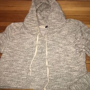 Brandy Melville Cropped sweatshirt